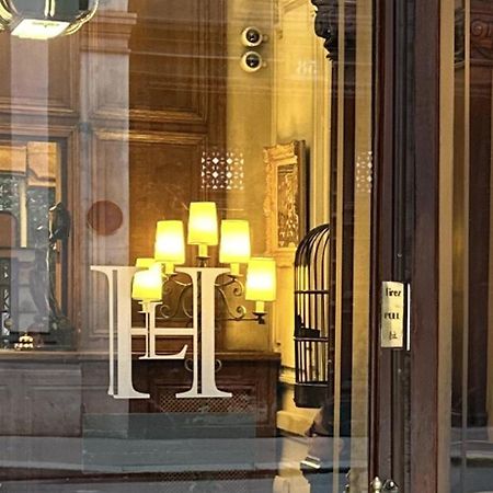 Hotel Langlois Париж Екстериор снимка